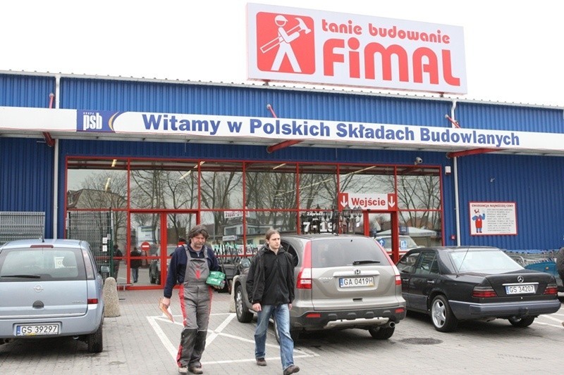 Market Fimal przy ul. Bałtyckiej w Słupsku