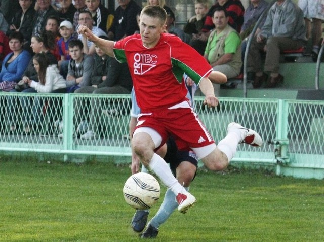 Denis Greinert zdobył dwie bramki dla Mechnic w wygranym 5-0 meczu w Rybnej.