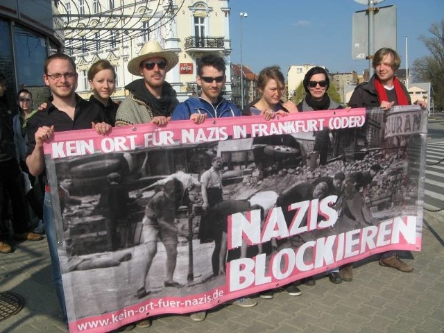 Sojusz Kein Ort fuer Nazis Frankfurt Oder (Frankfurt nad Odrą nie jest miejscem dla nazistów), zamierza zorganizować w sobotę kontrdemonstrację i zablokować neonazistów. Tworzy go około 50 organizacji z obu stron Odry, a także wiele osób prywatnych.