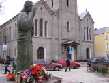 Pomnik Chrystusa stoi bez pozwolenia na pl. Wyszyńskiego w Bytowie