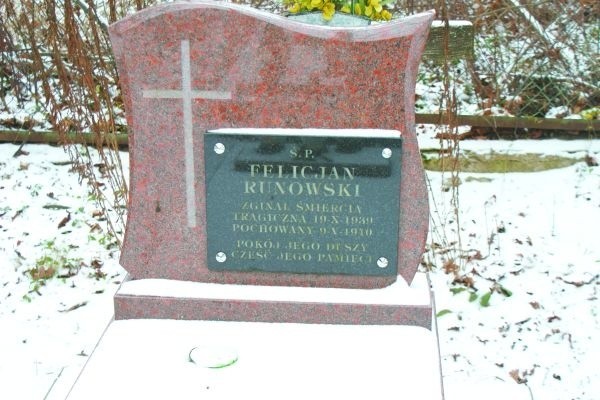 Miejsce wiecznego spoczynku Felicjana Runowskiego na białowieskim cmentarzu