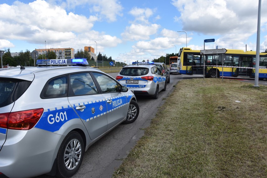 Tarnów. Śmiertelny wypadek rowerzysty przy ulicy Ablewicza. Na ścieżce rowerowej potrącił go autobus komunikacji miejskiej