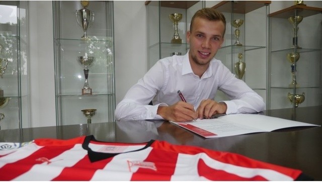 Jakub Serafin podpisał z Cracovią 4-letni kontrakt.
