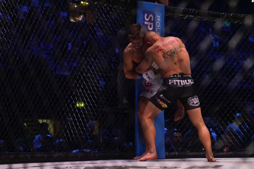 KSW 45. Michał Materla powalczy o pas wagi średniej, tytuł w ciężkiej nie dla Karola Bedorfa