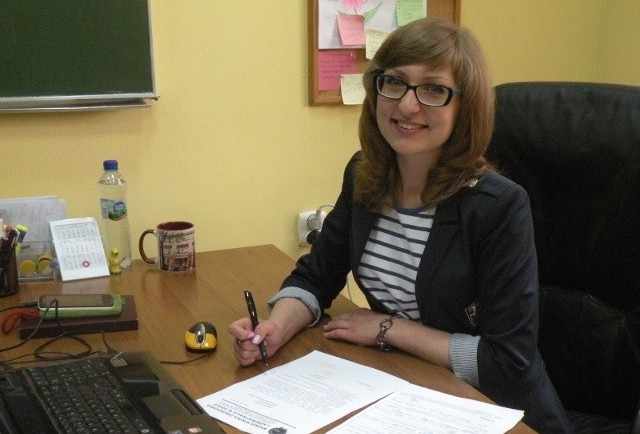 - Przygotowujemy dokumenty, zaświadczenia i listy wyjaśniające, dzięki którym nasi studenci odroczą obowiązek służby w wojsku - mówi Olga Prykhodko, uczelniany pełnomocnik ds. studentów z Ukrainy.