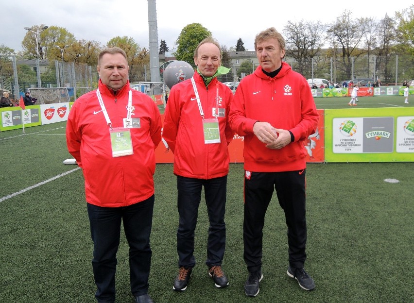 Dziewczęta z Chlewic grały w turnieju „Z Podwórka na Stadion o Puchar Tymbarku” 