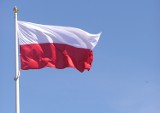 W Nowej Soli rozdadzą 300 flag. W sumie do mieszkańców trafi już ponad 1 tys. "biało-czerwonych"