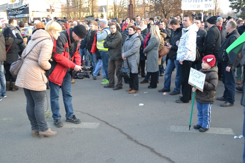 Strajk w Gliwicach: Tysiące ludzi wyszły na ulice miasta [NOWE ZDJĘCIA, RELACJA]