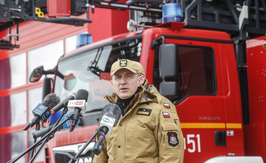 Strażacy wysyłają specjalistyczny sprzęt do kolegów po fachu z Ukrainy [ZDJĘCIA]