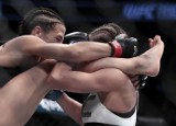 Jędrzejczyk vs. Kowalkiewicz. CAŁA WALKA za darmo w internecie POWTÓRKA WIDEO