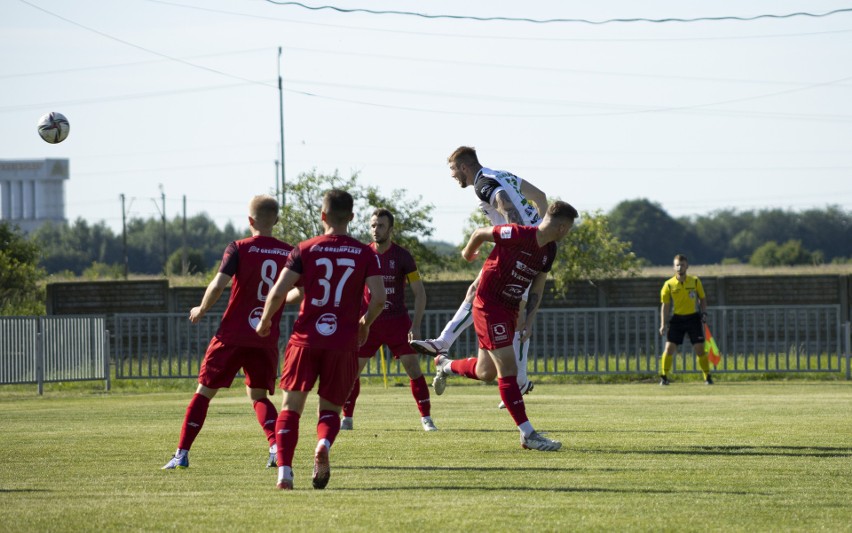 Stal Stalowa Wola bardzo pewnie pokonała Koronę Rzeszów