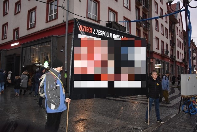 Protest za zakazem aborcji na Jarmarku Bożonarodzeniowym we Wrocławiu