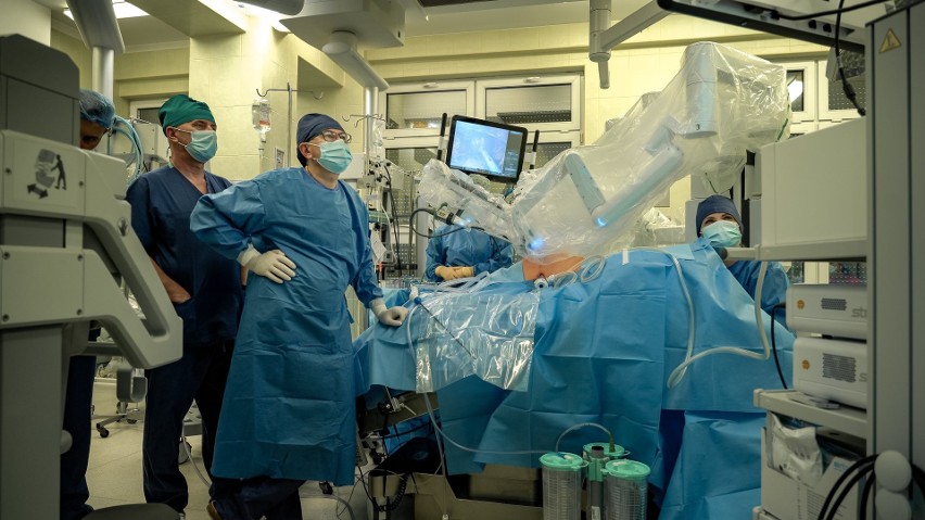 Pierwsze robotyczne operacje ginekologiczne w Klinicznym Szpitalu Wojewódzkim nr 1 w Rzeszowie [ZDJĘCIA]