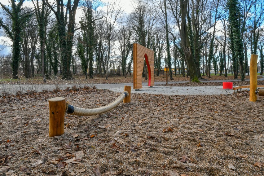 Nowy plac zabaw w parku Tarnogajskim