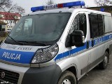 Wypadek na obwodnicy. Policja wciąż poszukuje kierowcy busa