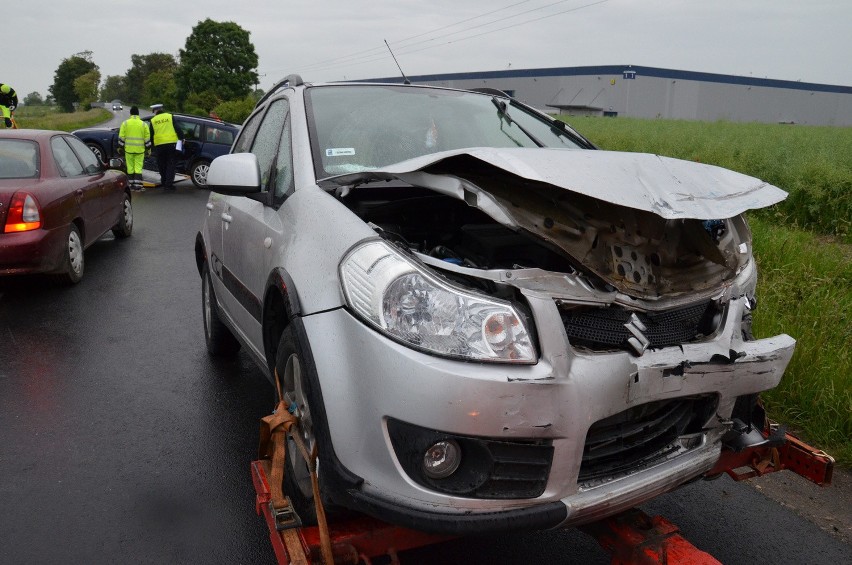 Wypadek na A4: Na węźle Pietrzykowice zderzyły się dwa samochody osobowe (ZDJĘCIA)