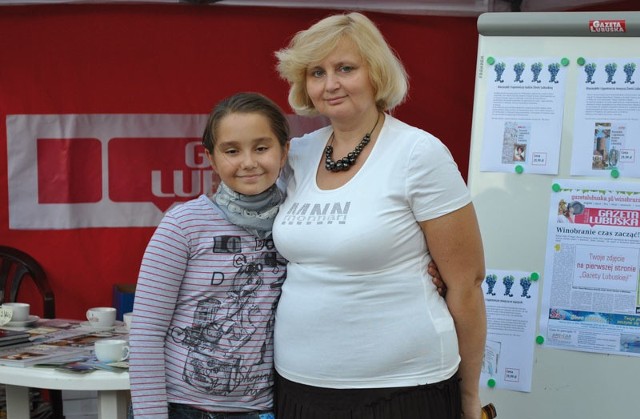 Maria Naumienko z córką Kasią odwiedziły nasze winobraniowe stoisko