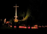 Cmentarz w Koszalinie. Wieczorny spacer 1 listopada
