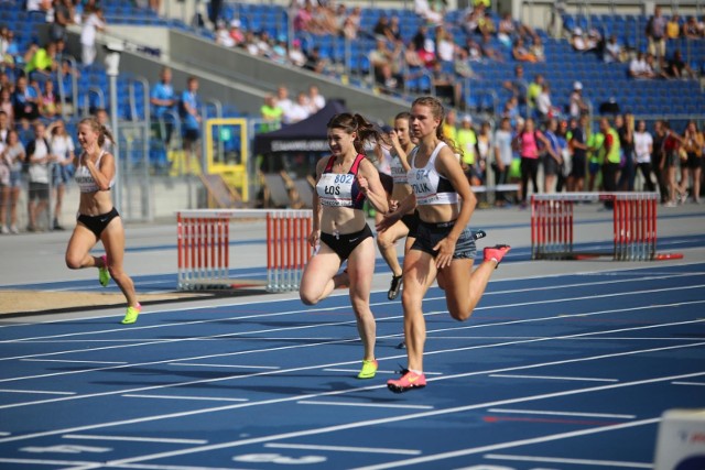 Lekkoatletyczne zawody Ogólnopolskiej Olimpiady Młodzieży rozegrano na Stadionie Śląskim.