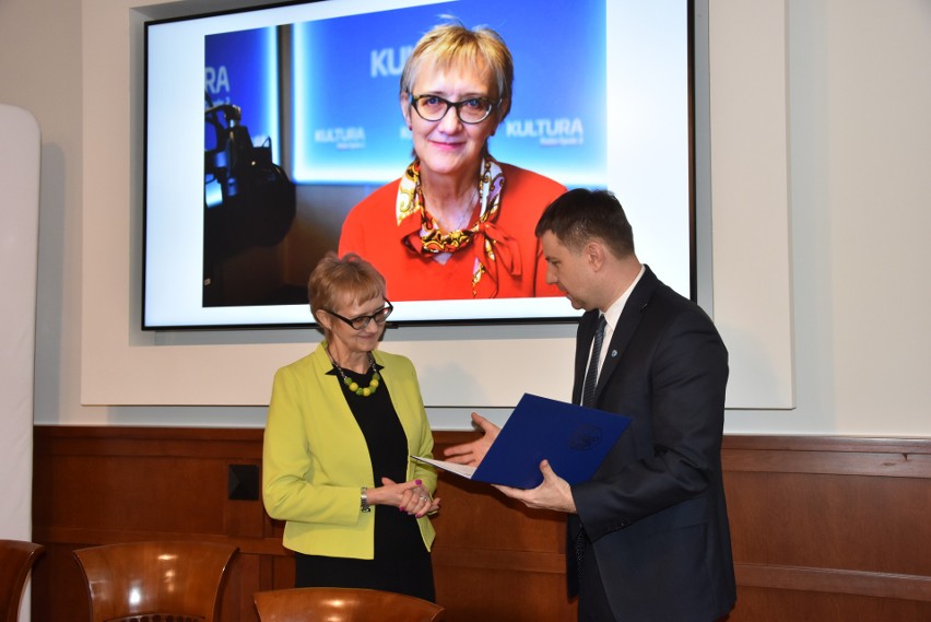 Dyrektorka MBP w Opolu odchodzi na emeryturę. Już wiadomo, kto ją zastąpi