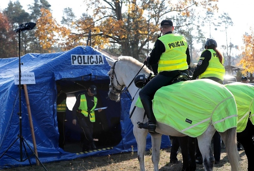 Policjanci z Niemiec i Polski ścigają porywacza. Specjalne ćwiczenia [ZDJĘCIA, WIDEO]