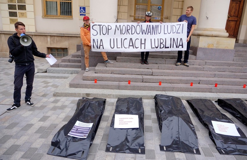 Happening "Stop mordowaniu ludzi na ulicach Lublina" (ZDJĘCIA)