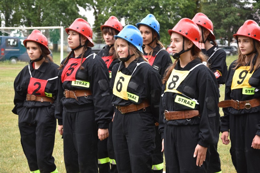 W Kcyni o miano najlepszej walczyły młodzieżowe drużyny pożarnicze z powiatu nakielskiego (zdjęcia)