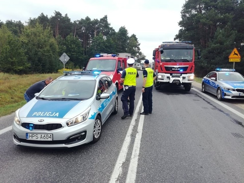 Po dramatycznym wypadku motocyklisty w Brzezinach. Policjanci szukają świadków zdarzenia