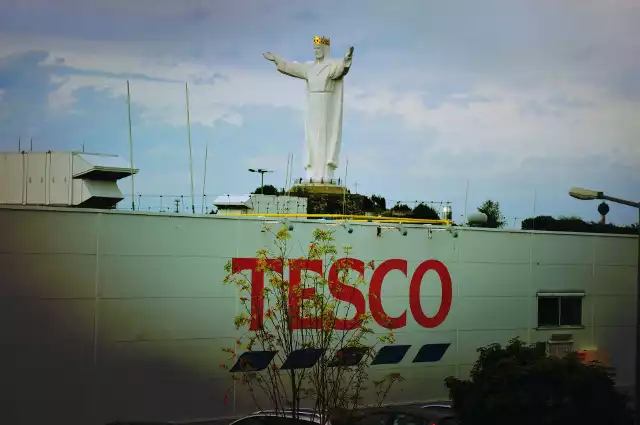 Tesco w Świebodzinie niebawem zmieni szyld i przekształci się w Netto.