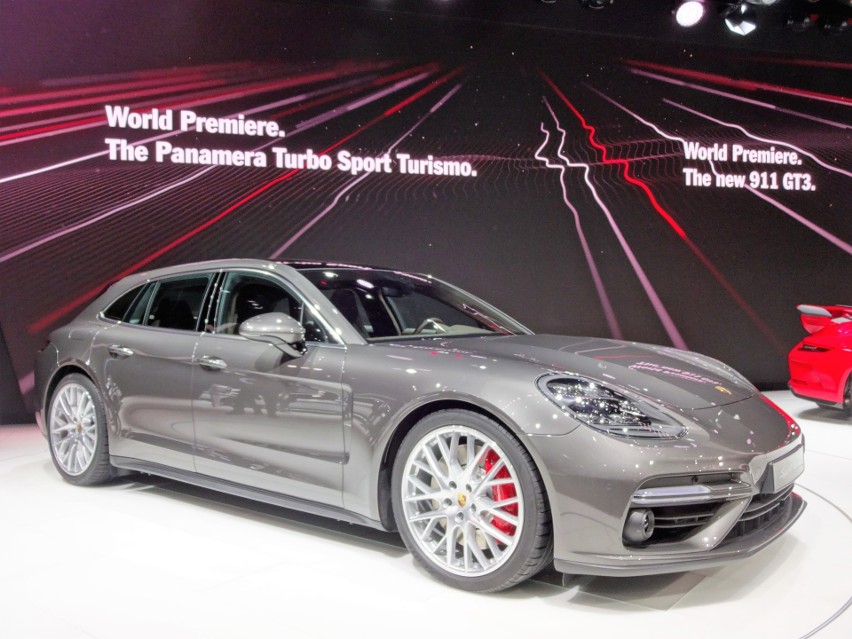 Porsche Panamera Sport Turismo...