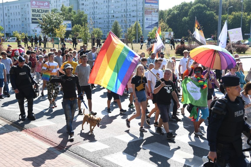 W Gorzowie środowisko LGBT było widoczne m.in. podczas...