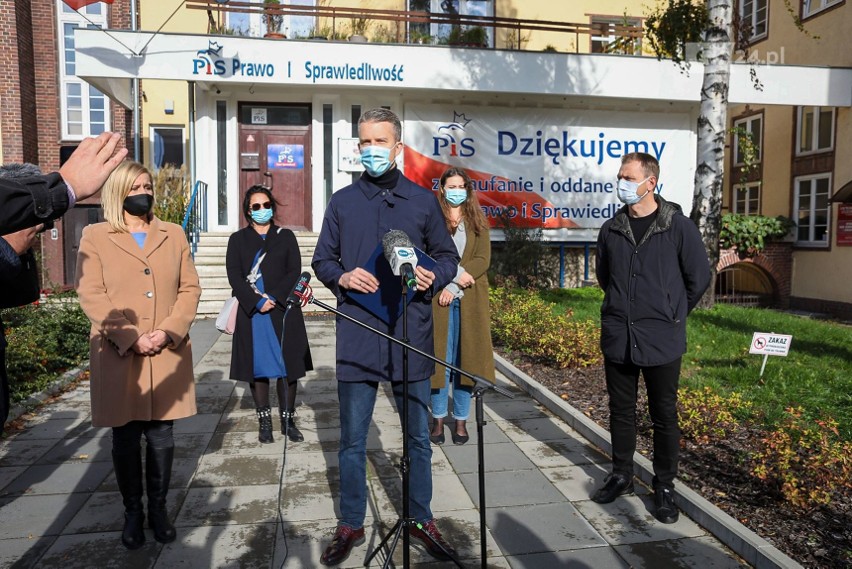 Posłowie KO ze Szczecina oburzeni interwencją policji