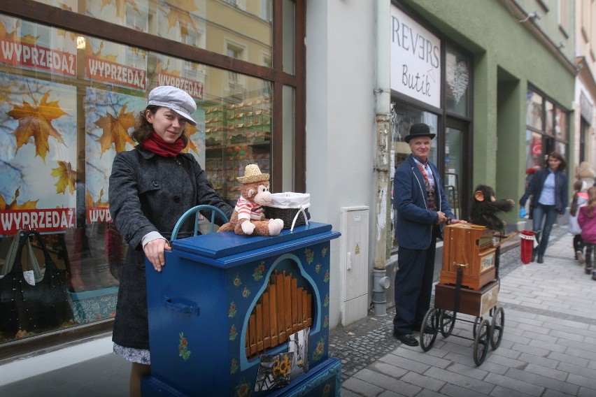 Otwarcie deptaka w Rybniku. Pchli targ [ZDJĘCIA]