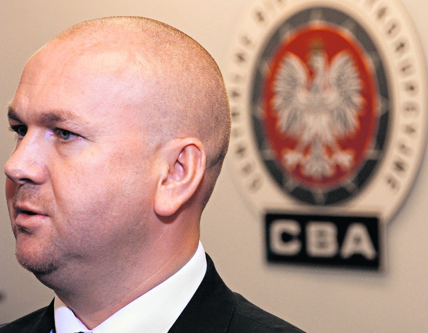 Paweł Wojtunik, szef CBA, twierdzi, że ostatnie zatrzymania...