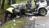 Straszny wypadek w Srocku pod Częstochową. Kierowca suzuki czołowo zderzył się ze "śmieciarką". 38-latek zginął na miejscu