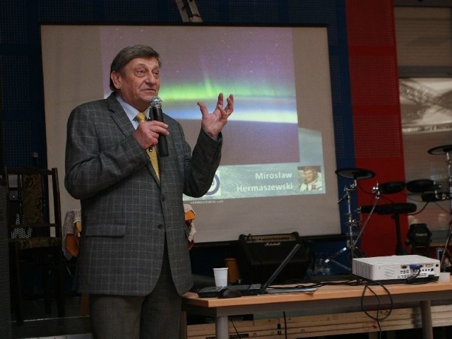 Generał Mirosław Hermaszewski opowiadał w Kielcach o swoim locie w kosmos. 