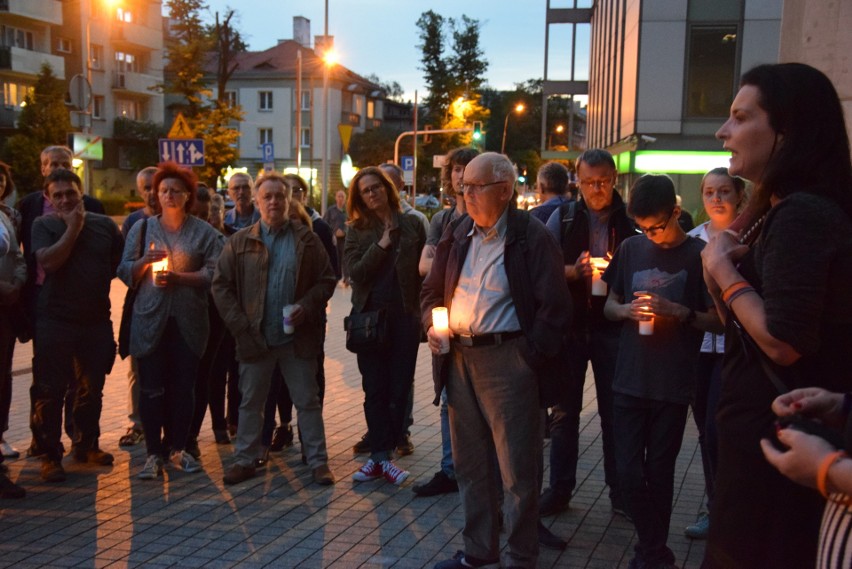 Protest przed Sądem Okręgowym w Katowicach we wtorek 25...