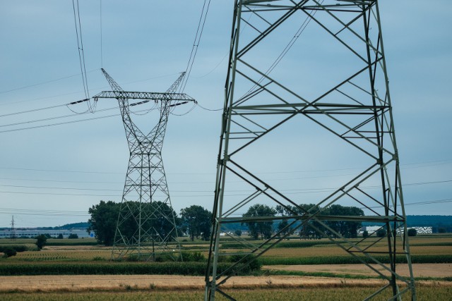 Operator systemu przesyłowego ogłasza okres zagrożenia na rynku mocy - informują Polskie Sieci Elektroenergetyczne.