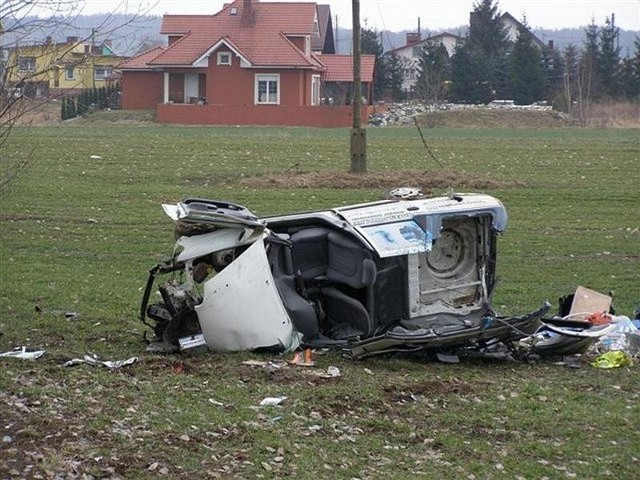 W wypadku zginął 46-letni kierowca.