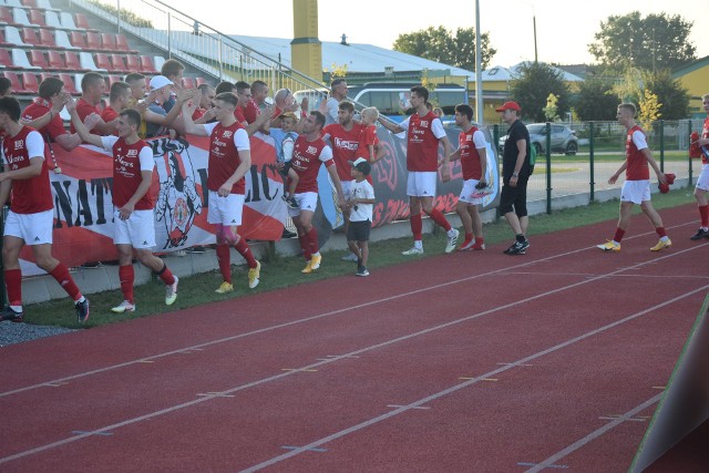 Piłkarze Pilicy w sobotę zagrają na własnym boisku z Klubem Sportowym Kutno.