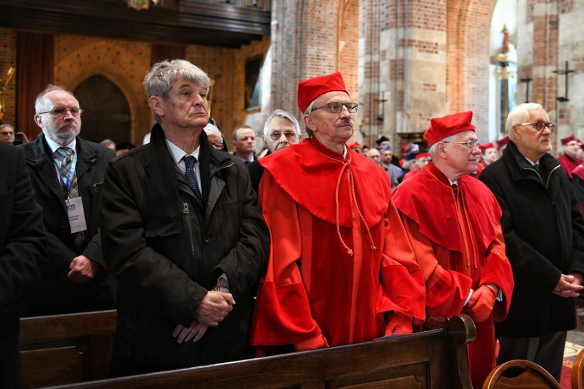 Główne uroczystości z okazji 100-lecia istnienia...