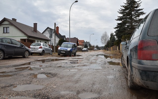 Na ul. Krokusowej, Porannej i Stokrotki zostaną wybudowane nowe nawierzchnie, chodniki i skrzyżowania. Miasto szuka wykonawcy tej inwestycji drogowej.