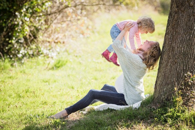 Najpiękniejsze życzenia na Dzień Matki znajdziesz poniżej. Sprawdź, czego życzyć mamie w tym szczególnym dniu.