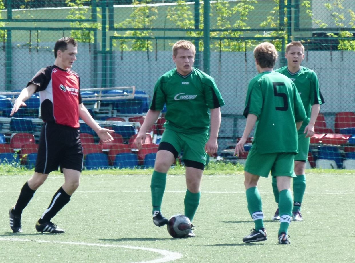 Klasa A, grupa 2: Zalane boisko w Nowym Mieście | Echo Dnia Radomskie