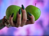 Hit w manicure na jesień - inspiracje i zdjęcia. Czerwone paznokcie wychodzą z mody