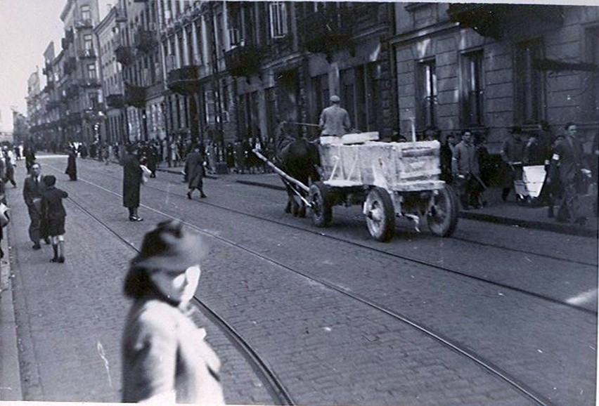 Zdjęcia Jürgena Josta zrobione w 1941 roku w okupowanej...