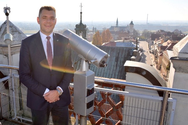 Podczas sesji Marcin Marzec zostanie zaprzysiężony na burmistrza Sandomierza.