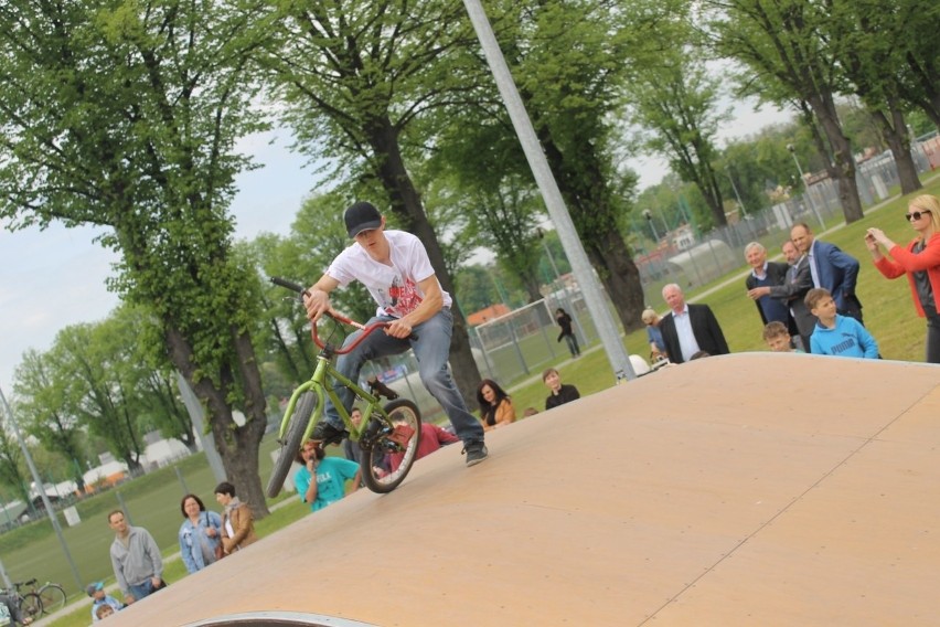 Pokaz ekstremalnej jazdy na skateparku [FOTO]