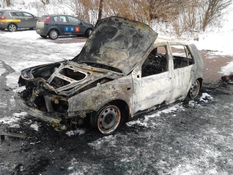 Seria podpaleń samochodów w Rudzie Śląskiej. Na zdjęciu...