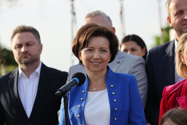 Minister Marlena Maląg wskazała, że Polacy zdecydują „czy to będzie Polska chaosu i ekipy Donalda Tuska”.